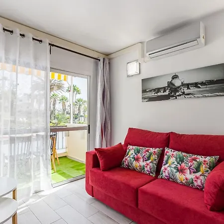 Fantasticstylish & Aircon, Near Lasamericas Playa de las Americas (Tenerife)